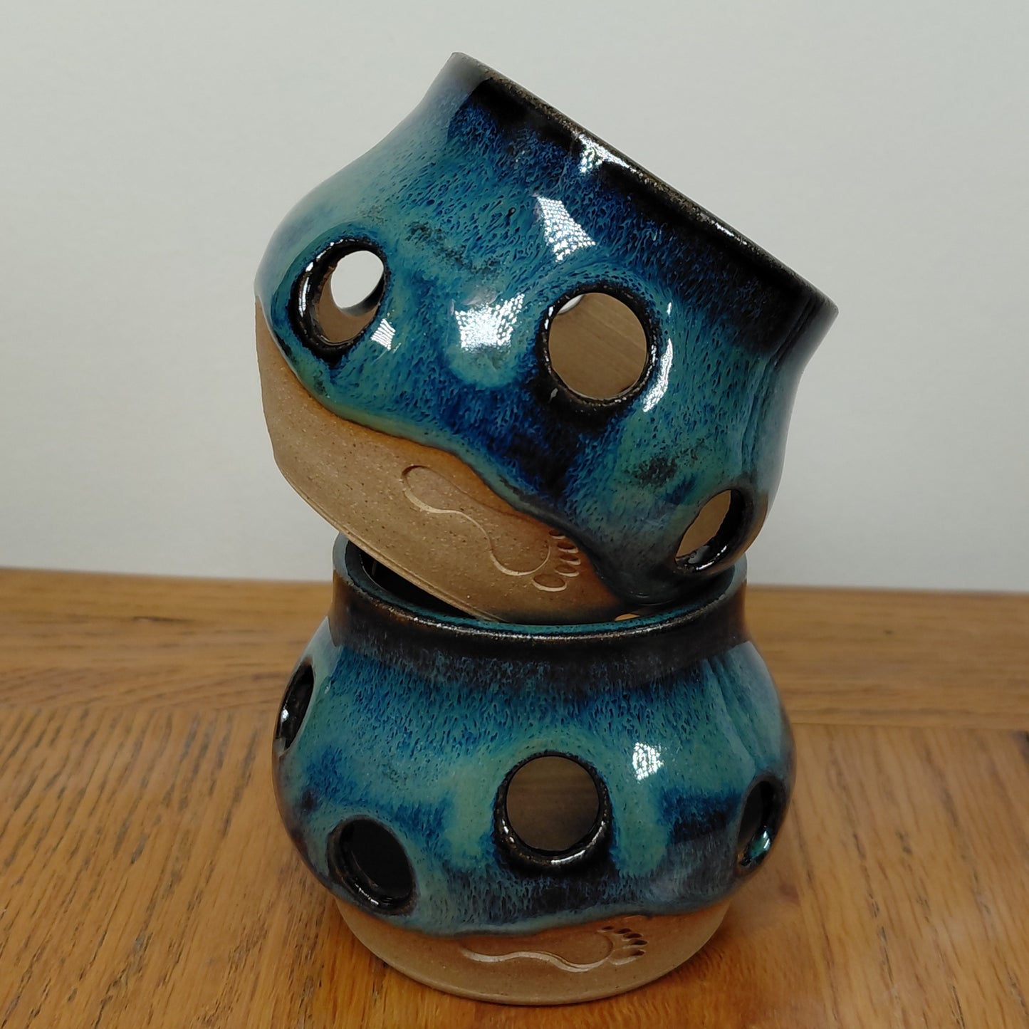 Ocean Current Tea Light Holder